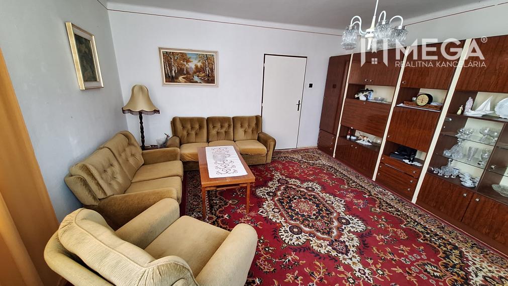 REZERVOVANÉ - NA PREDAJ rodinný dom v obci Ohradzany