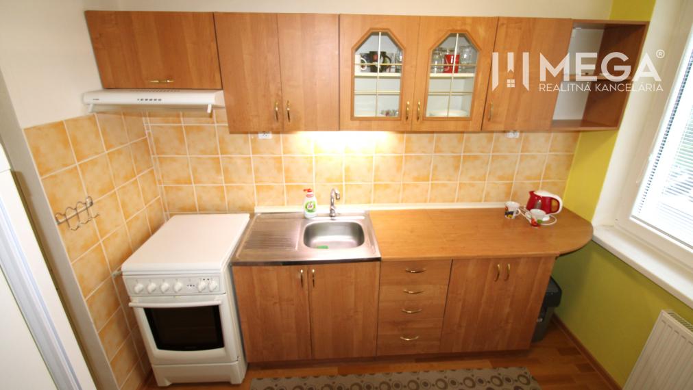 NOVÁ CENA NA PREDAJ 3-izb. BYT V TOP LOKALITE HUMENNÉ sídl.3