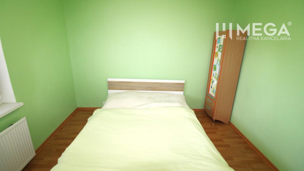 NOVÁ CENA NA PREDAJ 3-izb. BYT V TOP LOKALITE HUMENNÉ sídl.3