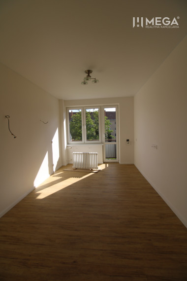 Na predaj 2i byt - ul. Dobrianskeho v meste Humenné