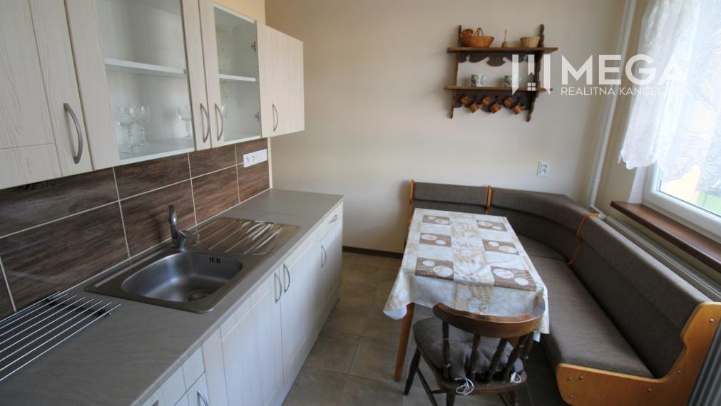 Exkluzívne na predaj skvelý 2 izbový byt v meste Humenné