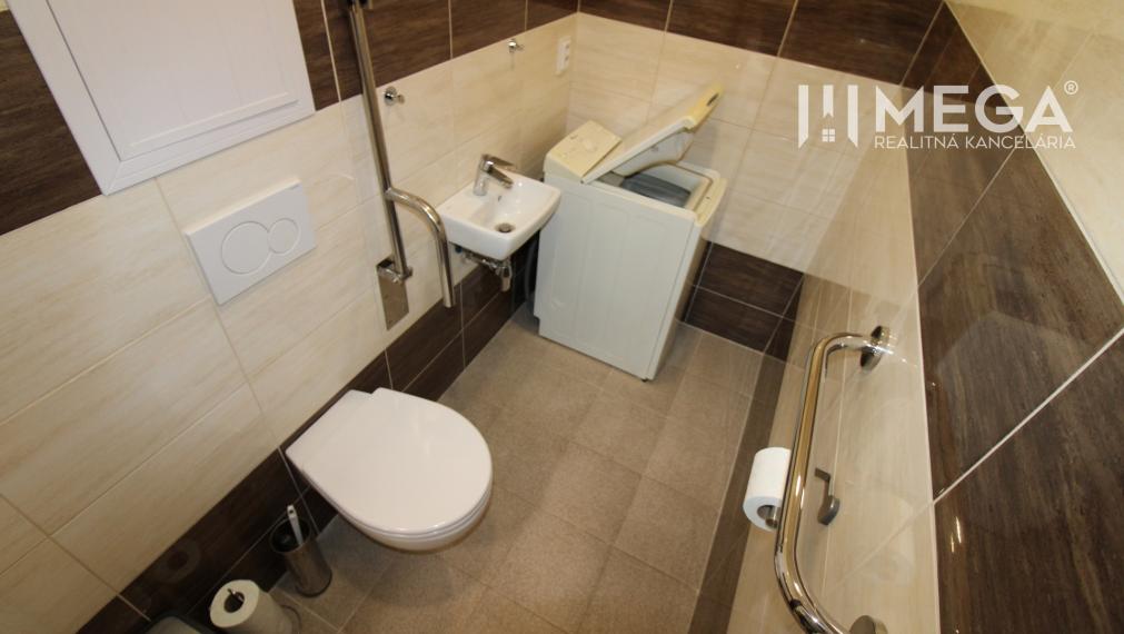 Exkluzívne na predaj skvelý 2 izbový byt v meste Humenné