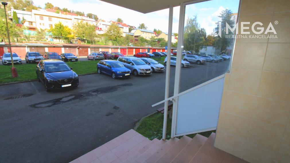 Exkluzívne na predaj skvelý 2 izbový byt v meste Humenné