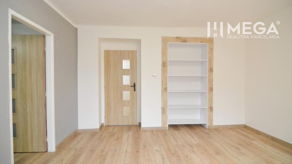 PREDAJ 3-izbového BYTU v SNINE ulica Dobrianskeho