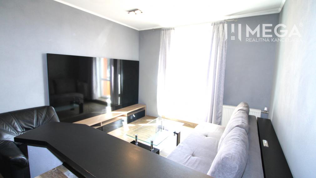 REZERVOVANÉ GARSÓNKA S BALKÓNOM PO REKONŠTRUKCII-CENTRUM HUMENNÉ