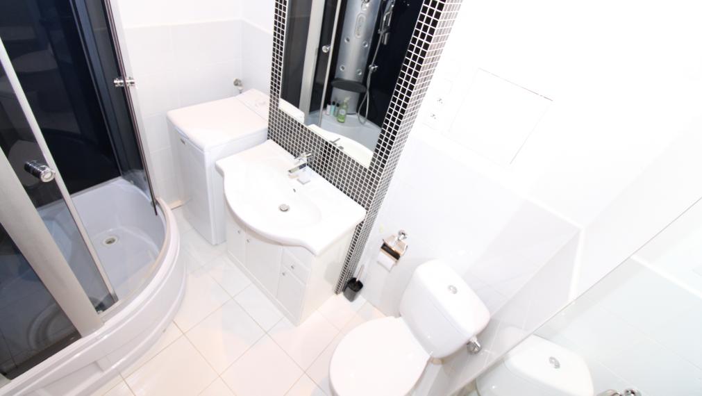 REZERVOVANÉ GARSÓNKA S BALKÓNOM PO REKONŠTRUKCII-CENTRUM HUMENNÉ