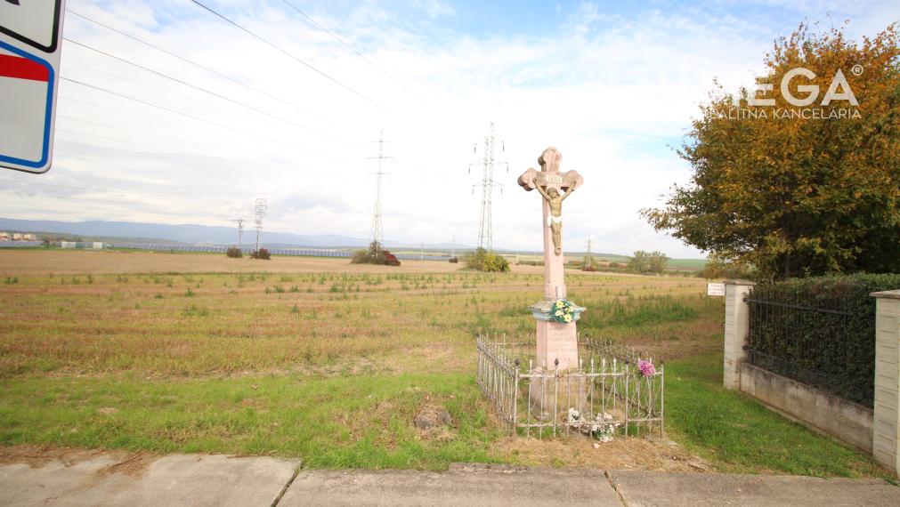 NA PREDAJ: Pozemok na bytovú výstavbu – Mokrance