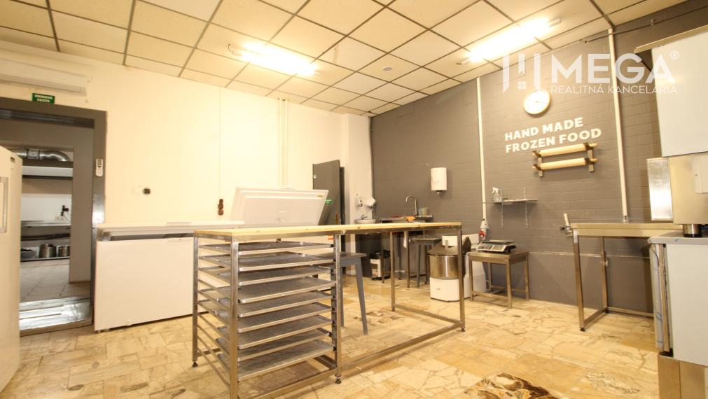 NA PRENÁJOM: Komerčný priestor v OC Latorica – Košice