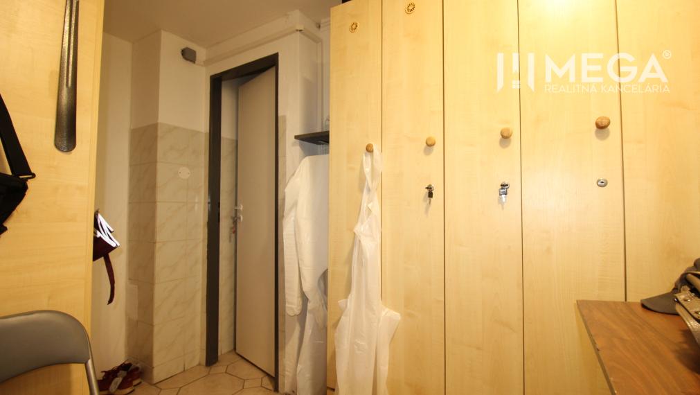 NA PRENÁJOM: Komerčný priestor v OC Latorica – Košice