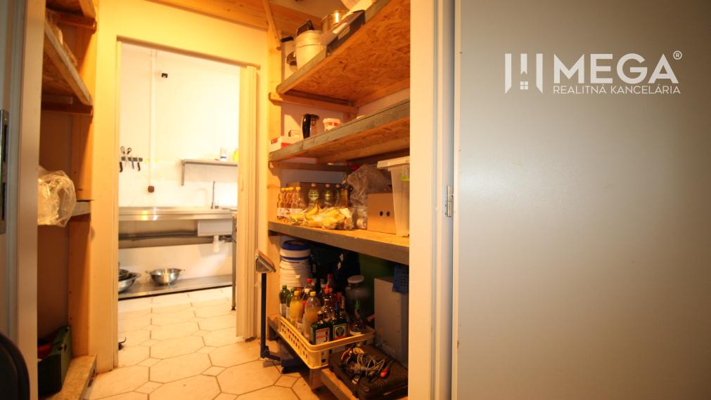 NA PRENÁJOM: Komerčný priestor v OC Latorica – Košice