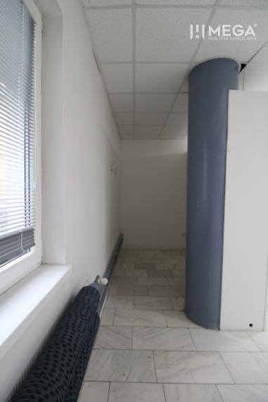 NA PRENÁJOM obchodný priestor v OD Laborec v meste Humenné