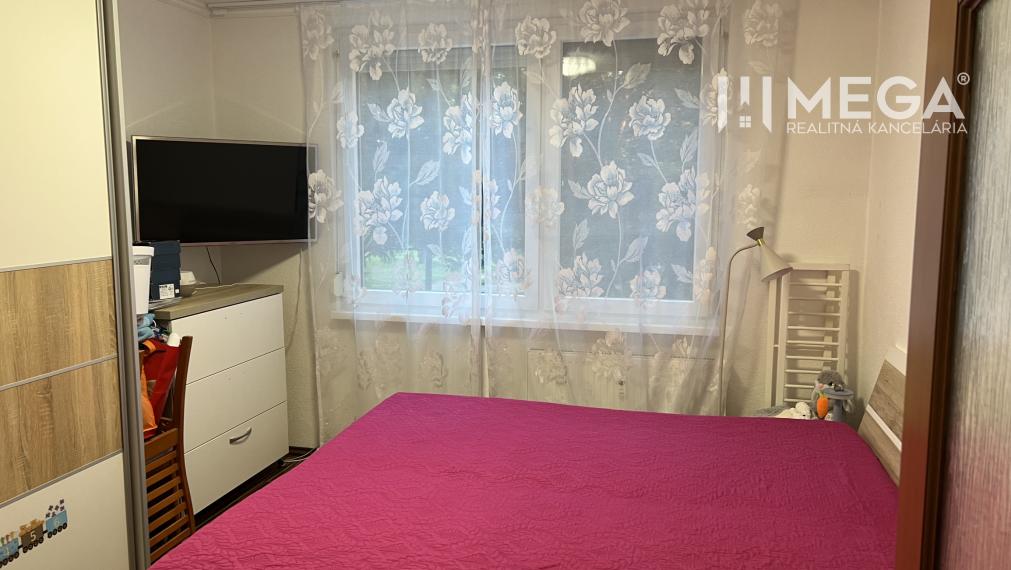 Mega realitná kancelária ponúka na predaj 3 izbový byt na TŘEBIČSKEJ