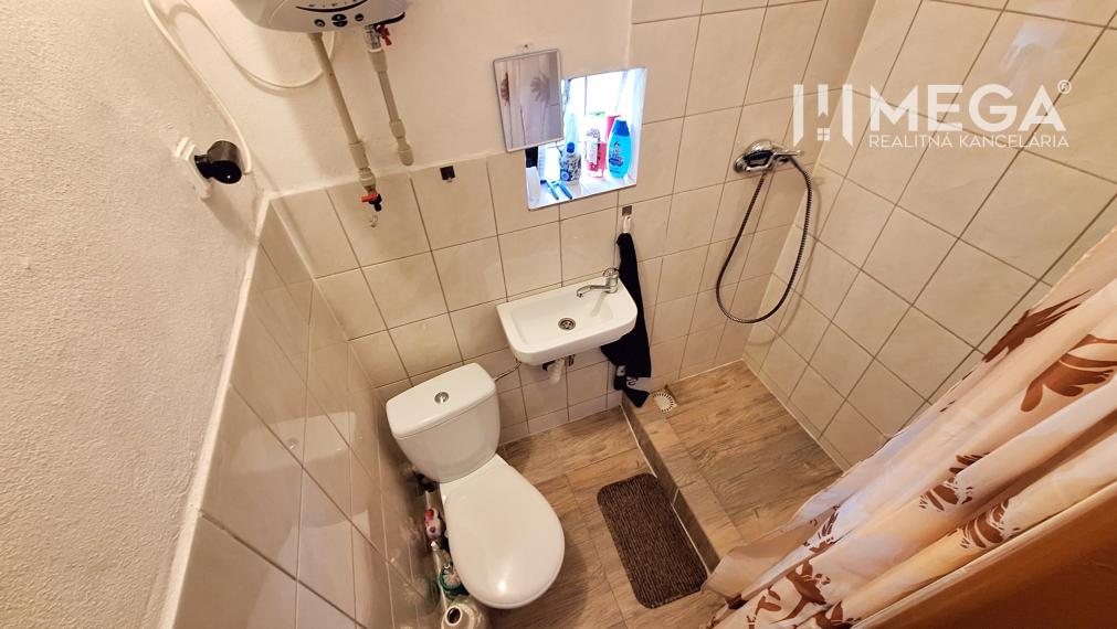 EXKLUZÍVNE NA PREDAJ rozprávková chalúpka v obci HABURA