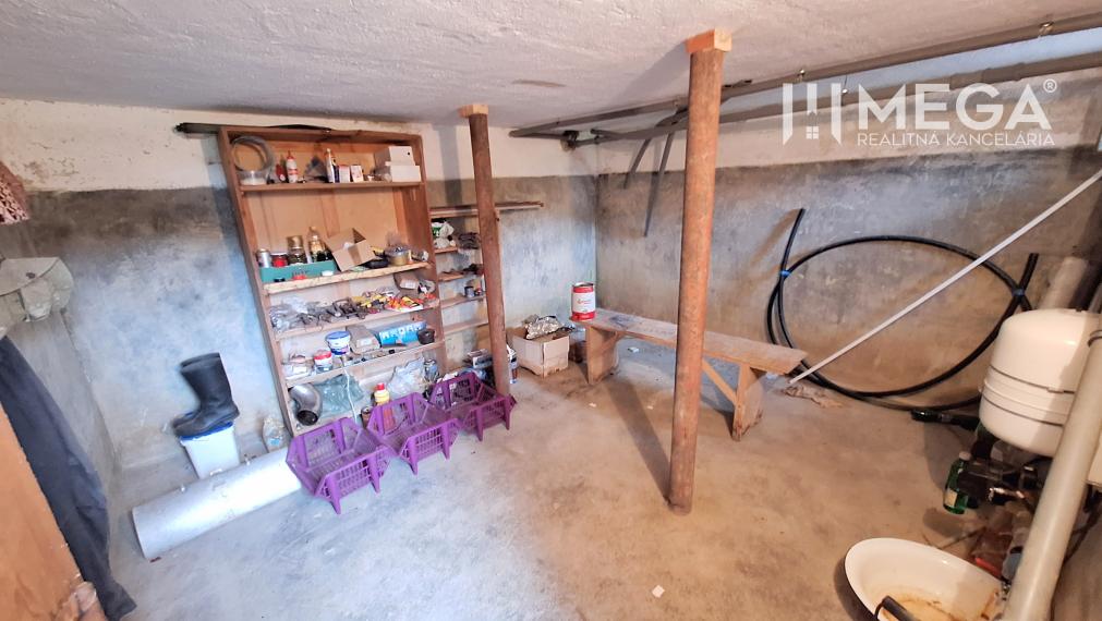 EXKLUZÍVNE NA PREDAJ rozprávková chalúpka v obci HABURA