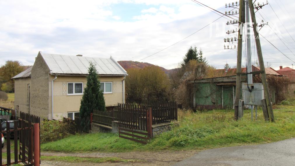 NA PREDAJ RODINNÝ DOM V TICHEJ LOKALITE – RADVAŇ nad LABORCOM