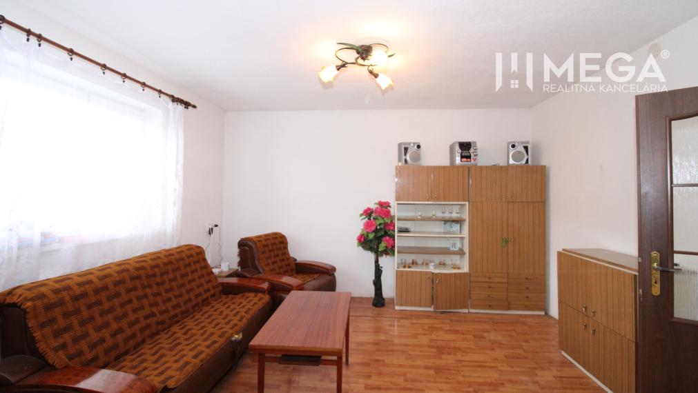 NA PREDAJ RODINNÝ DOM V TICHEJ LOKALITE – RADVAŇ nad LABORCOM