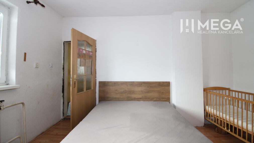 NA PREDAJ RODINNÝ DOM V TICHEJ LOKALITE – RADVAŇ nad LABORCOM