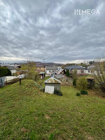 Exkluzívne na predaj rodinný dom v obci Topoľovka