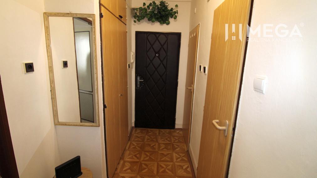 Na prenájom 2 izbový byt v úplnom centre mesta Humenné