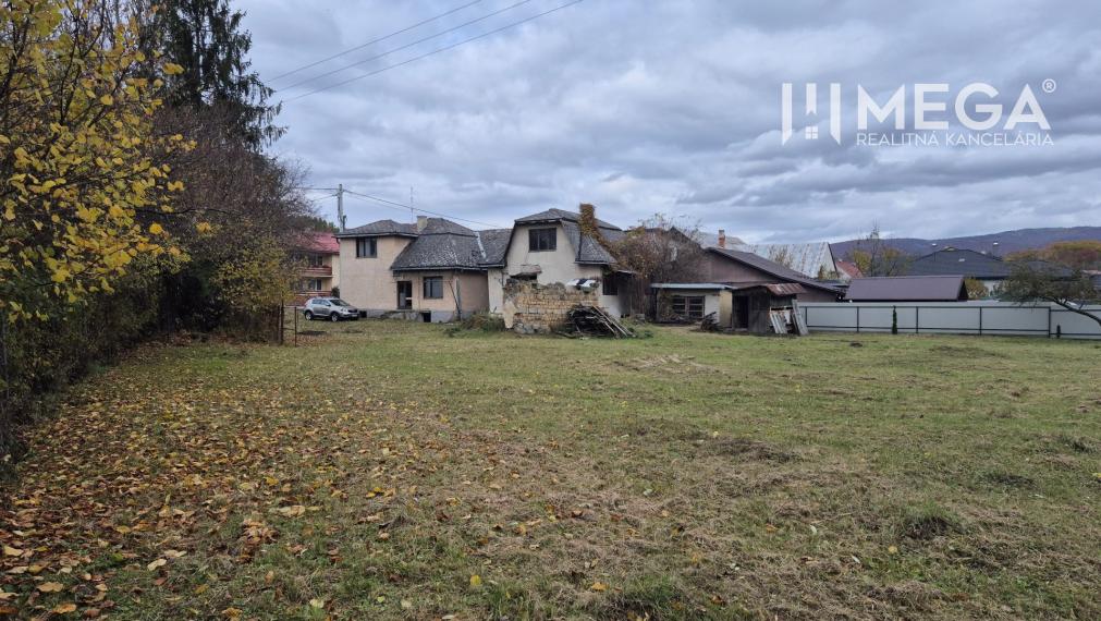 PREDAJ POZEMKU so starším domom v STAKČÍNE