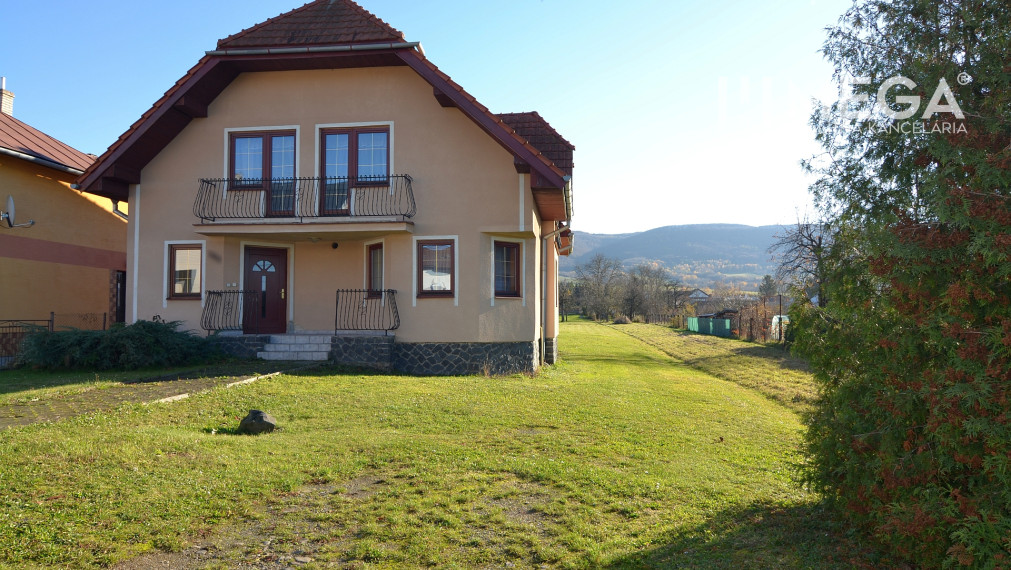 Na prenájom priestranný rodinný dom v obci Modra nad Cirochou