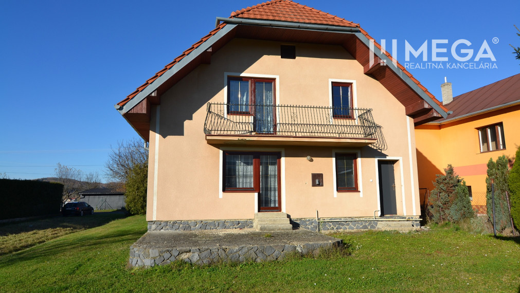 Na prenájom priestranný rodinný dom v obci Modra nad Cirochou