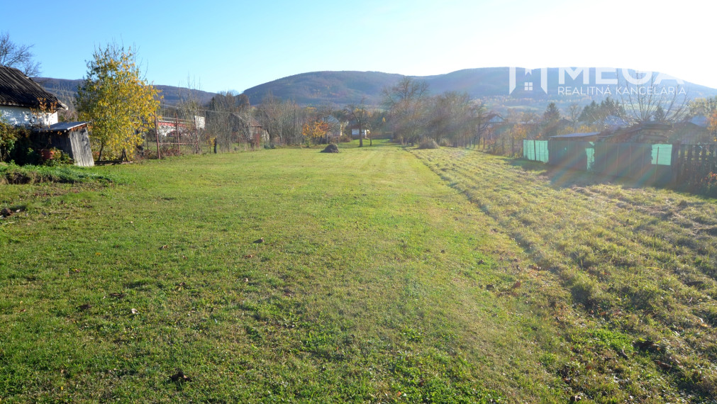 Na prenájom priestranný rodinný dom v obci Modra nad Cirochou