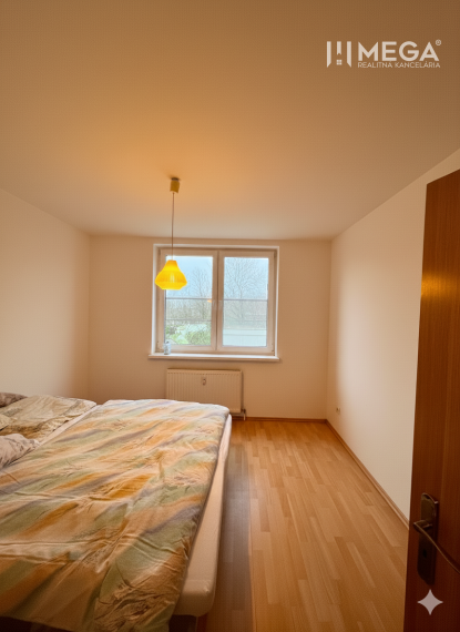 Na predaj veľký 3 izbový byt s balkónom v meste Humenné