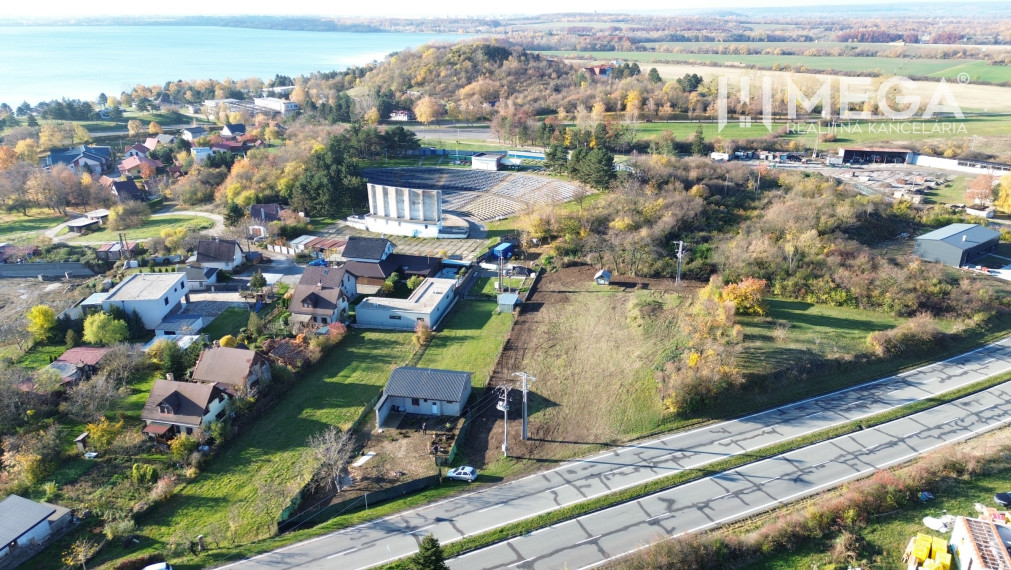 EXKLUZÍVNE NA PREDAJ INVESTIČNÝ POZEMOK NA ZEMPLÍNSKEJ ŠÍRAVE