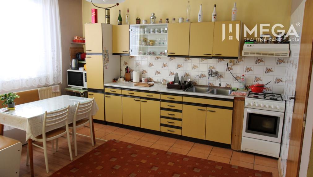 Na predaj ihneď obývateľný rodinný dom v meste Humenné, exkluzívne