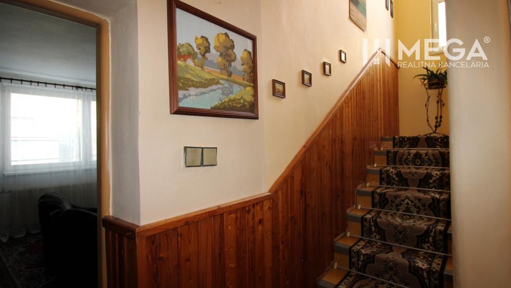 Na predaj ihneď obývateľný rodinný dom v meste Humenné, exkluzívne