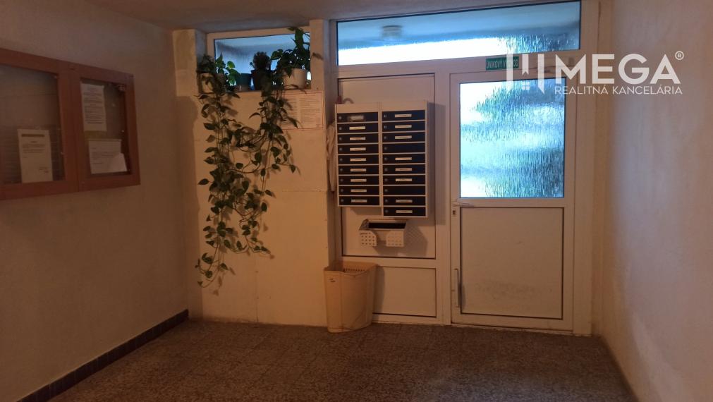 Na predaj 3 izbový byt na vynikajúcej adrese - Vranov nad Topľou