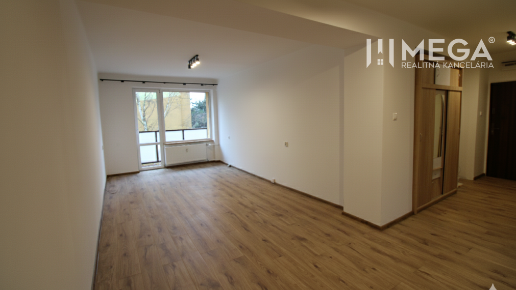 NA PRENÁJOM - 2izb. byt v centre mesta Humenné