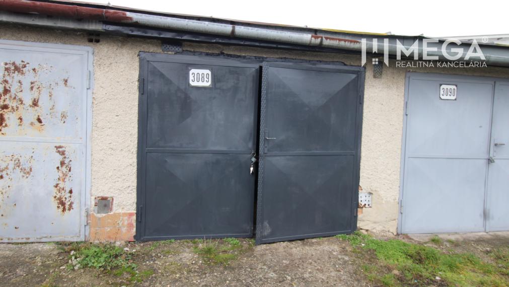 NA PREDAJ GARÁŽ V HUMENNOM – JEDNA Z NAJLEPŠÍCH CIEN NA TRHU