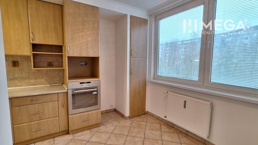 EXKLUZÍVNE 2i byt na Laboreckej ulici v Humennom