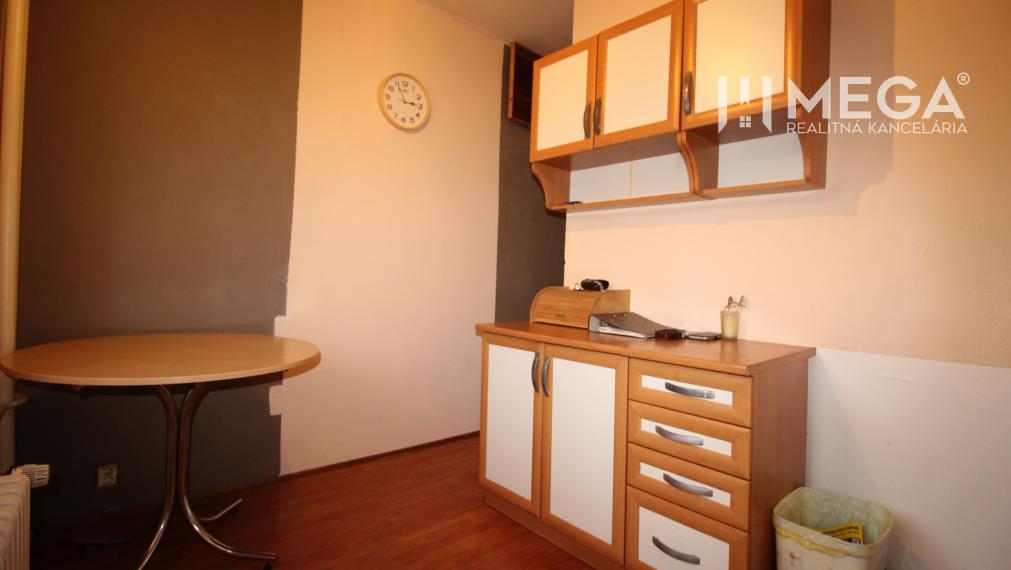 NA PREDAJ: 2-izbový byt v Košiciach časť Košice-Sever