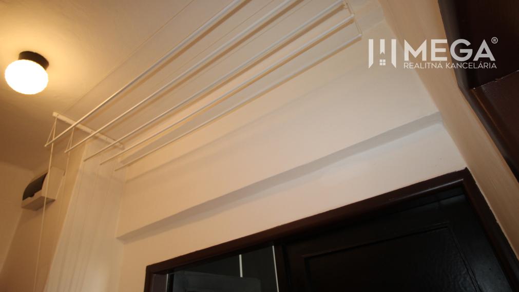 Na prenájom veľký a slnečný 1 izbový byt v meste Humenné