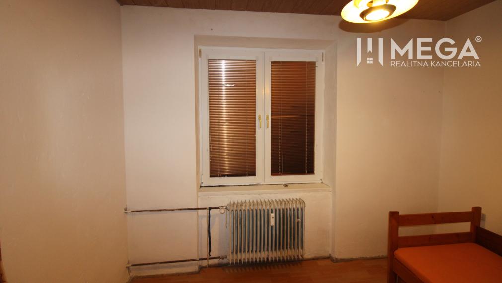 Na predaj: Ideálny byt na rekonštrukciu – 4 izby, Snina