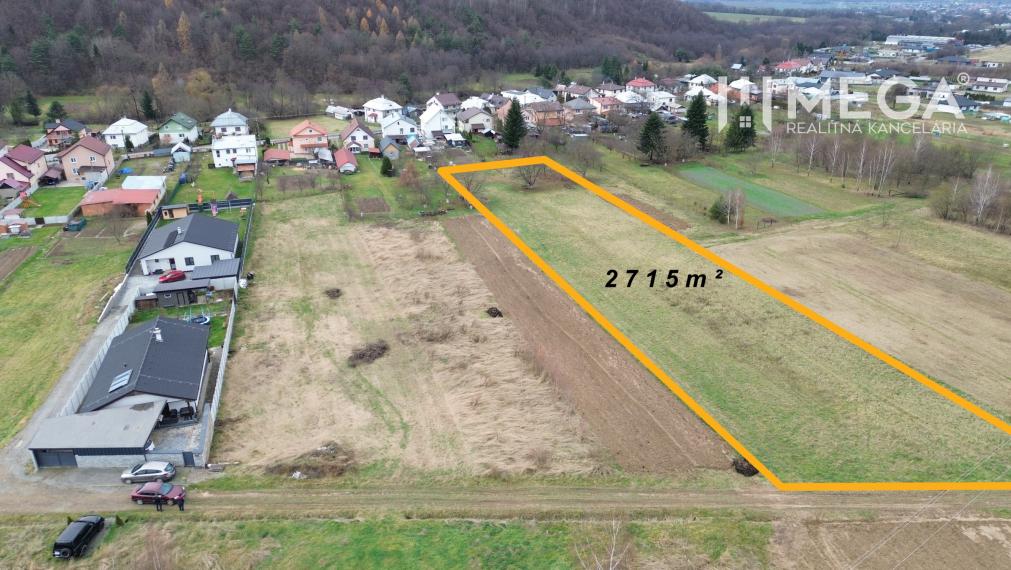 NA PREDAJ STAVEBNÝ POZEMOK V POKOJNEJ LOKALITE ZEMPLÍN.HÁMRE