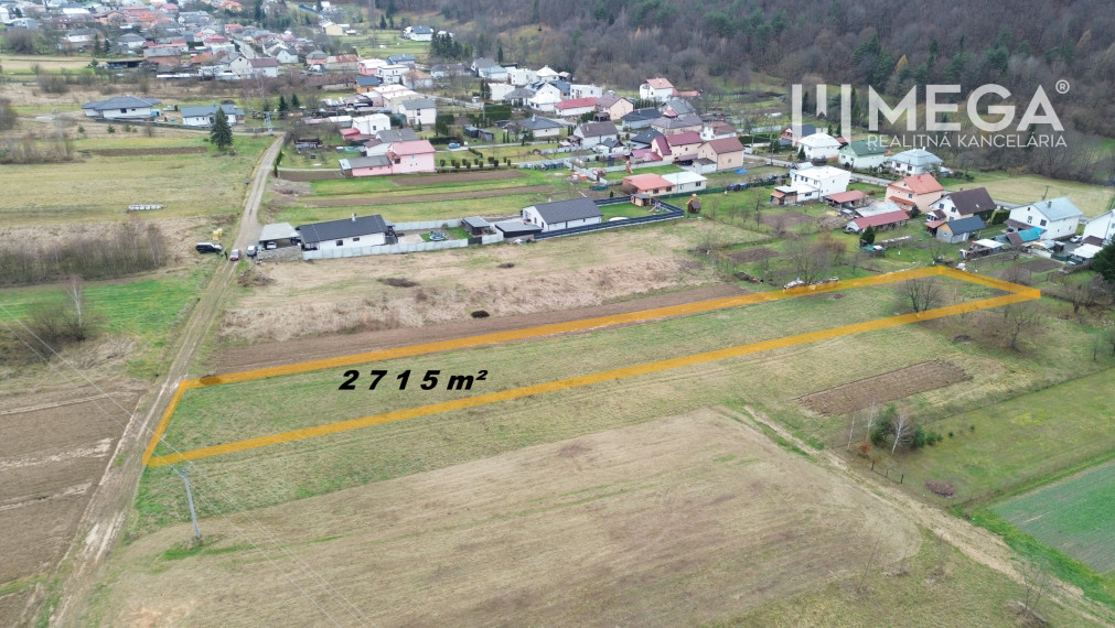 NA PREDAJ STAVEBNÝ POZEMOK V POKOJNEJ LOKALITE ZEMPLÍN.HÁMRE