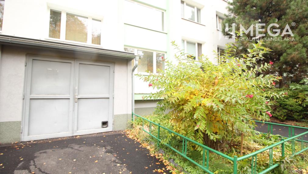 NA PREDAJ: Garáž pod bytovým domom Košice - Dargovských hrdinov