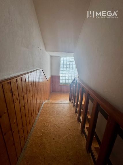 Exkluzívne - Na predaj Rodinný dom v obci Myslina