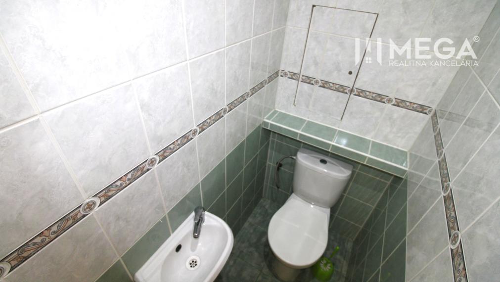 PRENÁJOM 3-izb. bytu – SÍDLISKO III, HUMENNÉ LABORECKÁ ULICA