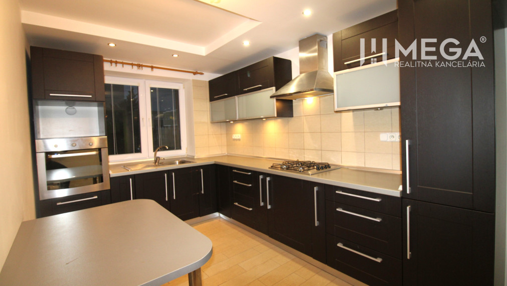 NA PRENÁJOM MODERNÝ 2-izbový BYT PO KOMPLETNEJ REKONŠTRUKCII