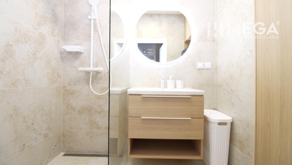 NA PRENÁJOM PRÉMIOVÝ 3-IZBOVÝ BYT – CENTRAL POINT HUMENNÉ