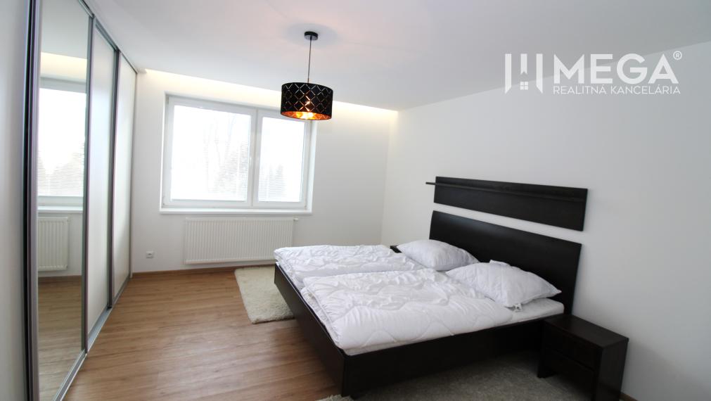 NA PRENÁJOM LUXUSNÝ 3-IZBOVÝ BYT S KRBOM 92 m² KAMENICA N/C