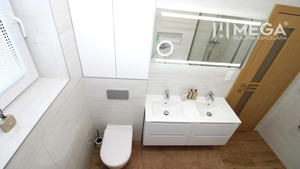 NA PRENÁJOM LUXUSNÝ 3-IZBOVÝ BYT S KRBOM 92 m² KAMENICA N/C