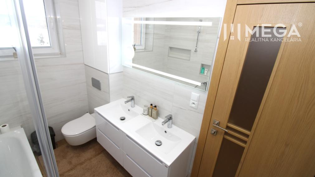 NA PRENÁJOM LUXUSNÝ 3-IZBOVÝ BYT S KRBOM 92 m² KAMENICA N/C