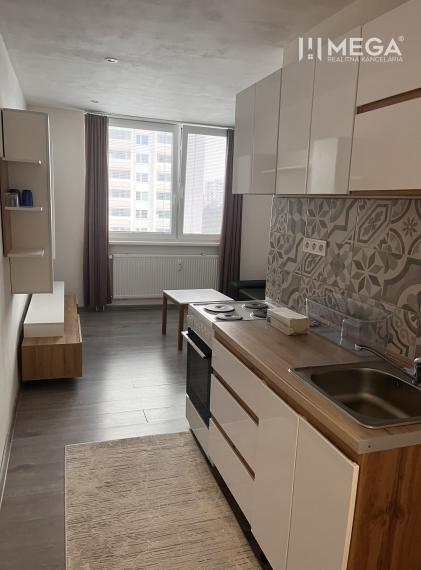 NA PRENÁJOM - Garsónka na Sídlisku III v meste Humenné