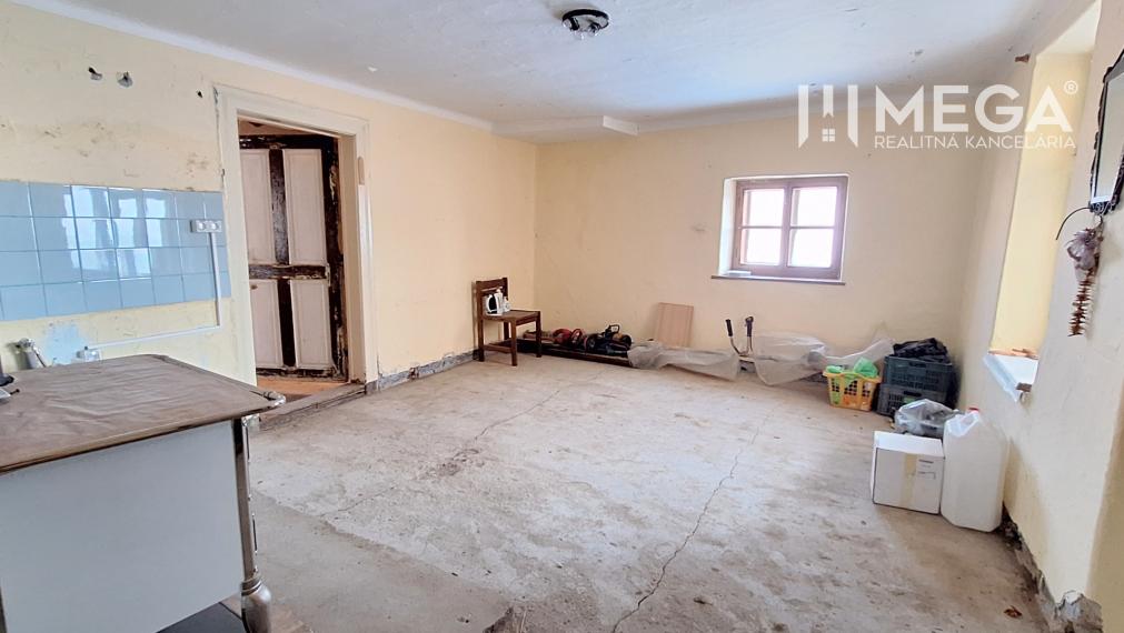 EXKLUZÍVNE NA PREDAJ Dom v obci Kochanovce